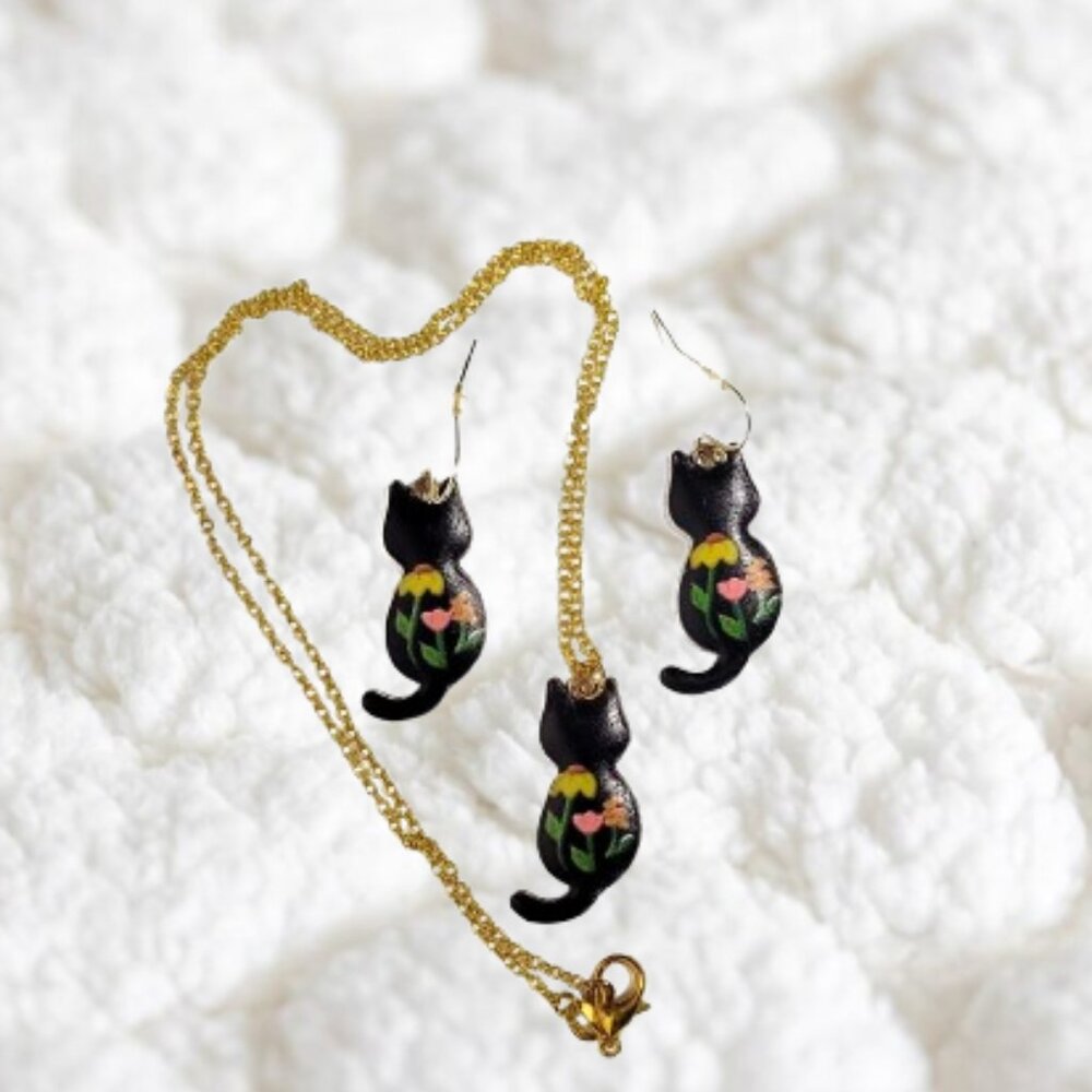 Flower Painted Enamel Kitty Cat Back Necklace & Earrings Set NWT - Picture 3 of 8